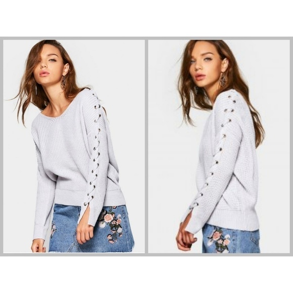💕SANCTURY - ANTHROPOLOGIE💕 Lace Up Sleeve Pullover Sweater Grey Small S NWT - Picture 1 of 8